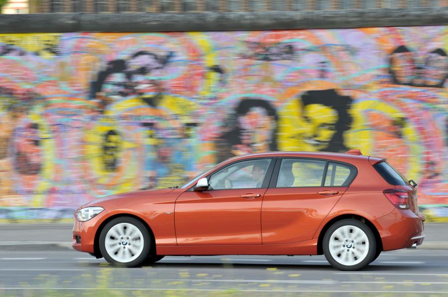 BMW 120d Urban Line 2011 года  (фото 70 из 193)
